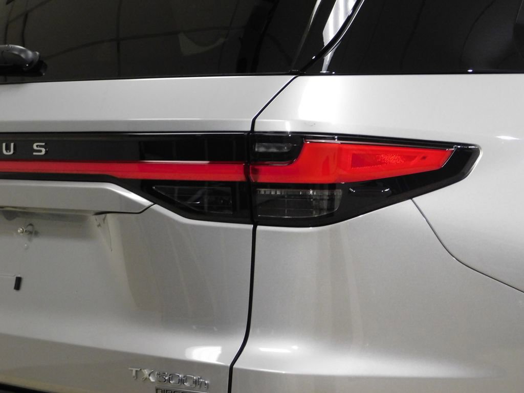 Used 2025 Lexus TX 500h AWD image 86