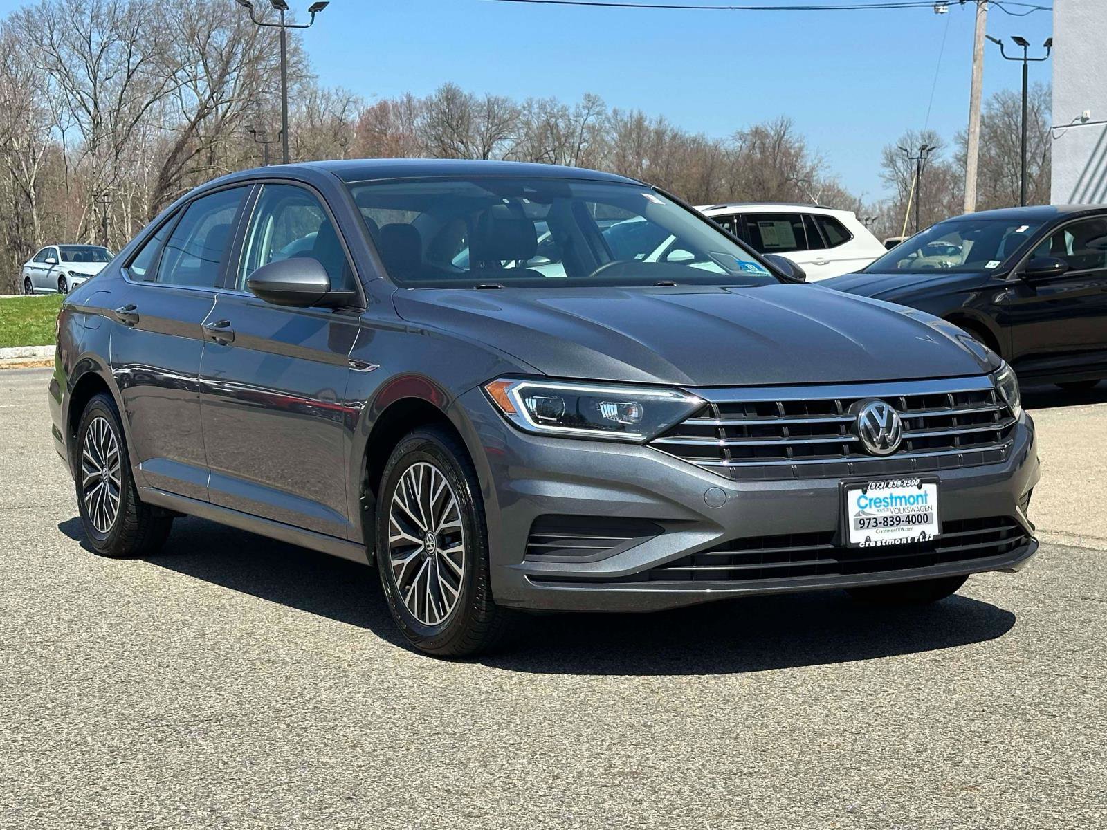 Used 2019 Volkswagen Jetta SEL image 2