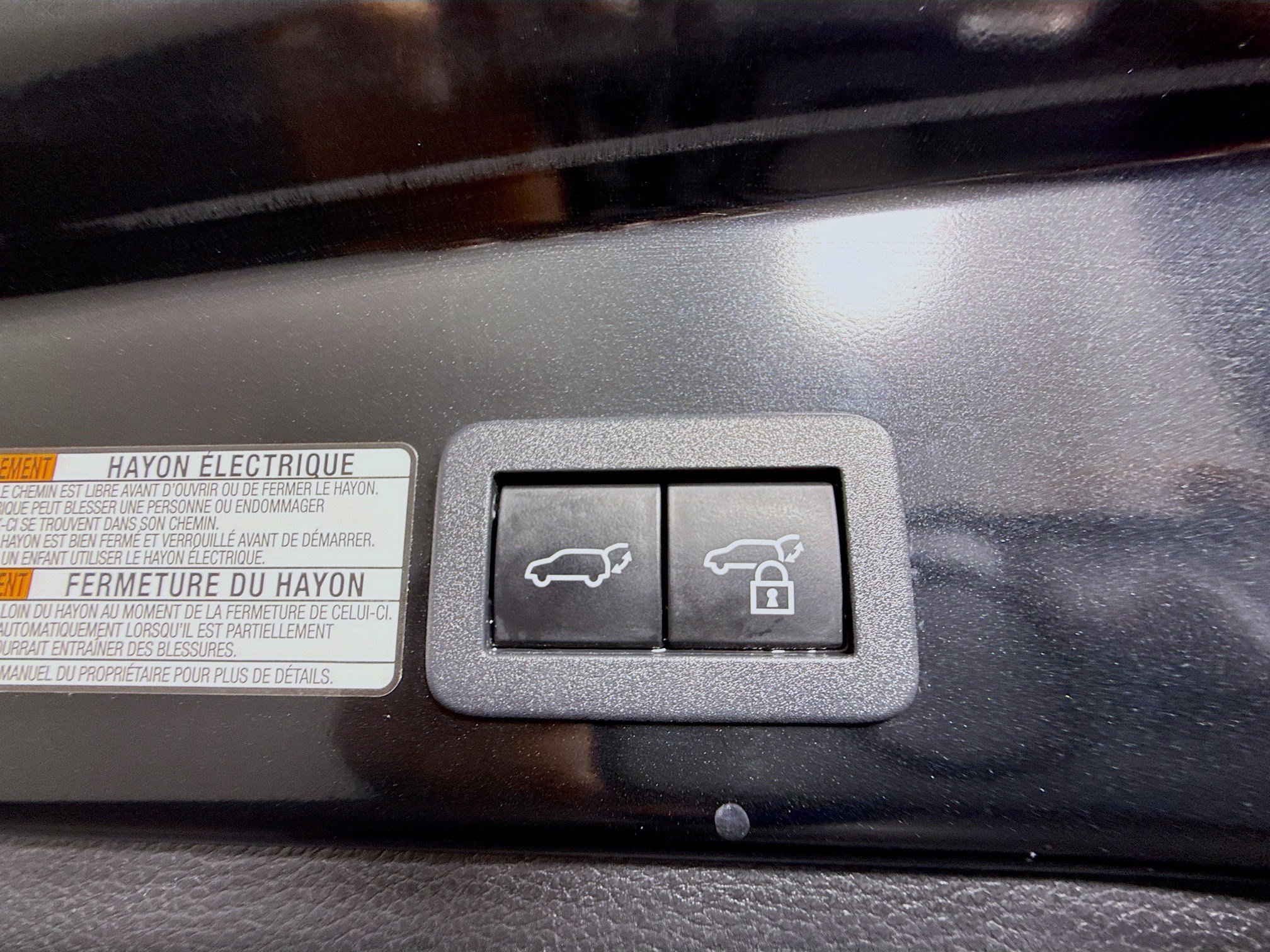 Used 2022 Toyota Corolla Cross XLE FWD image 41