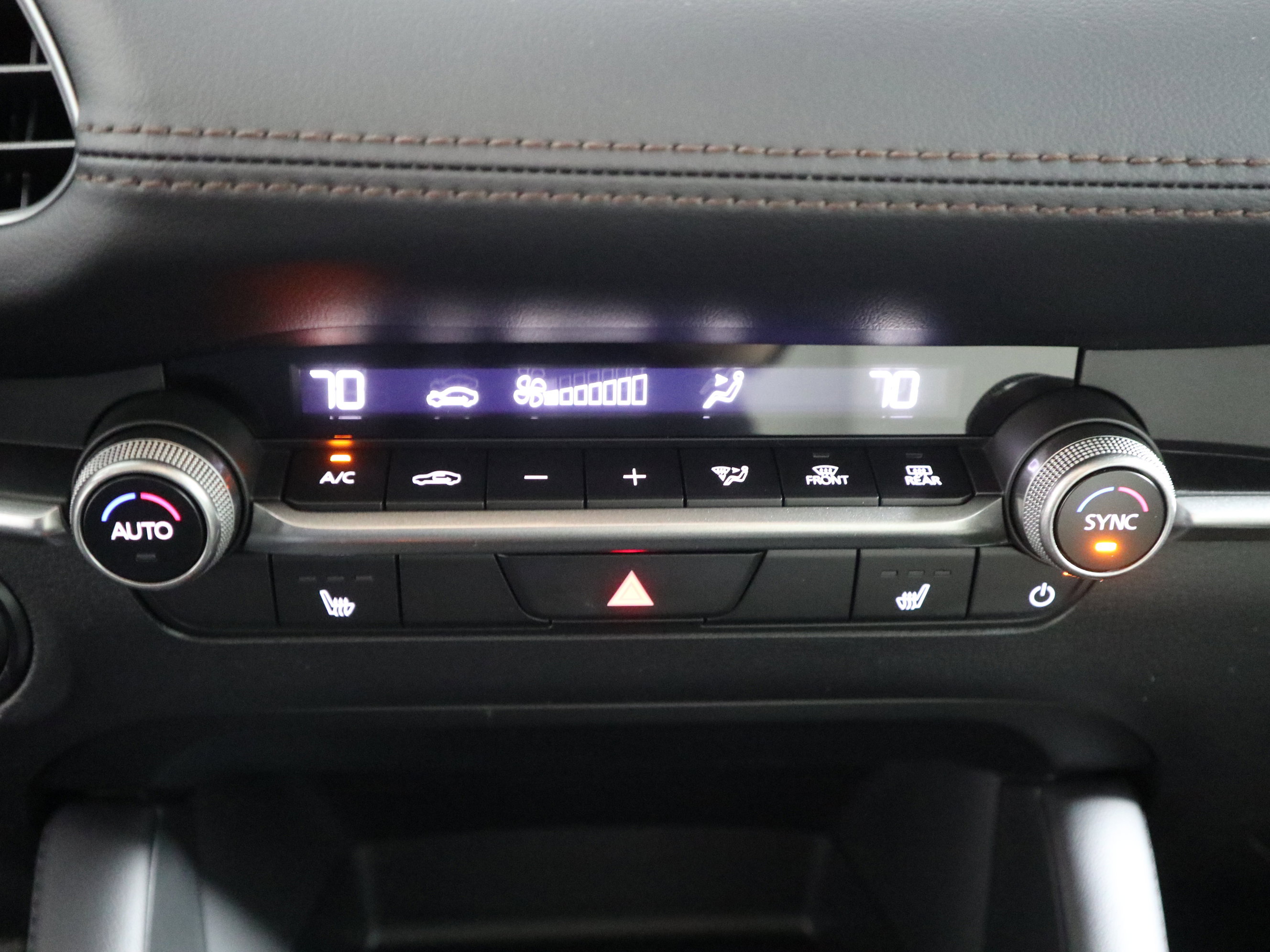 New 2026 MAZDA MAZDA3 2.5 S Sedan w/ Preferred Pkg image 31