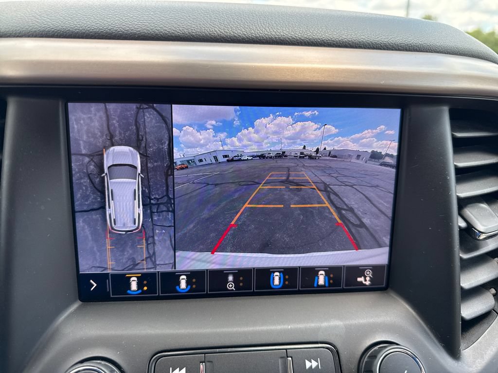 Used 2020 GMC Acadia Denali w/ Technology Package FWD image 18