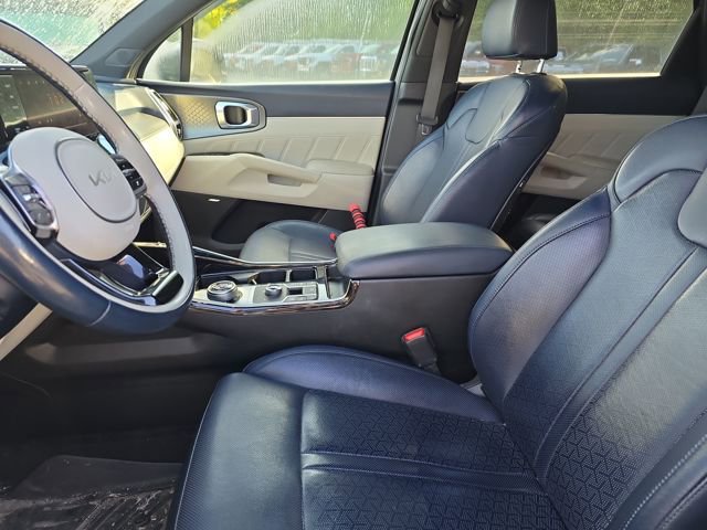 Used 2022 Kia Sorento SX Prestige w/ Panoramic Sunroof Package image 9