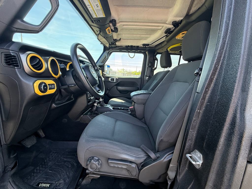 Used 2018 Jeep Wrangler Unlimited Sport image 12