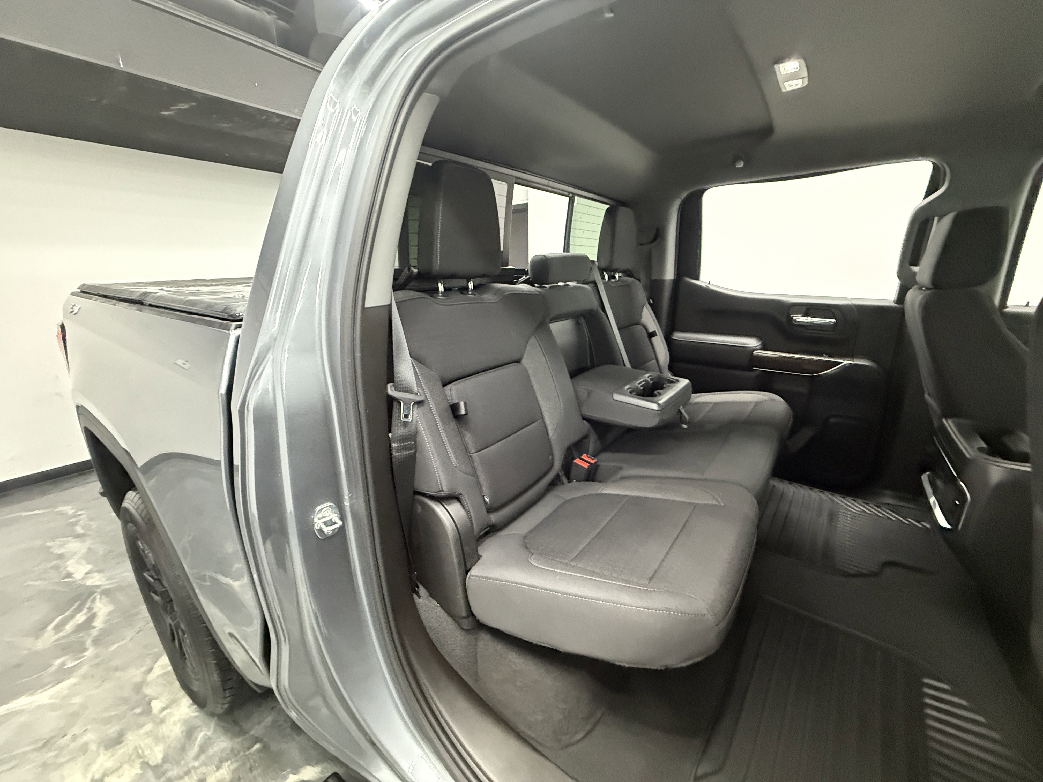 Used 2021 GMC Sierra 1500 Elevation w/ Preferred Package image 15