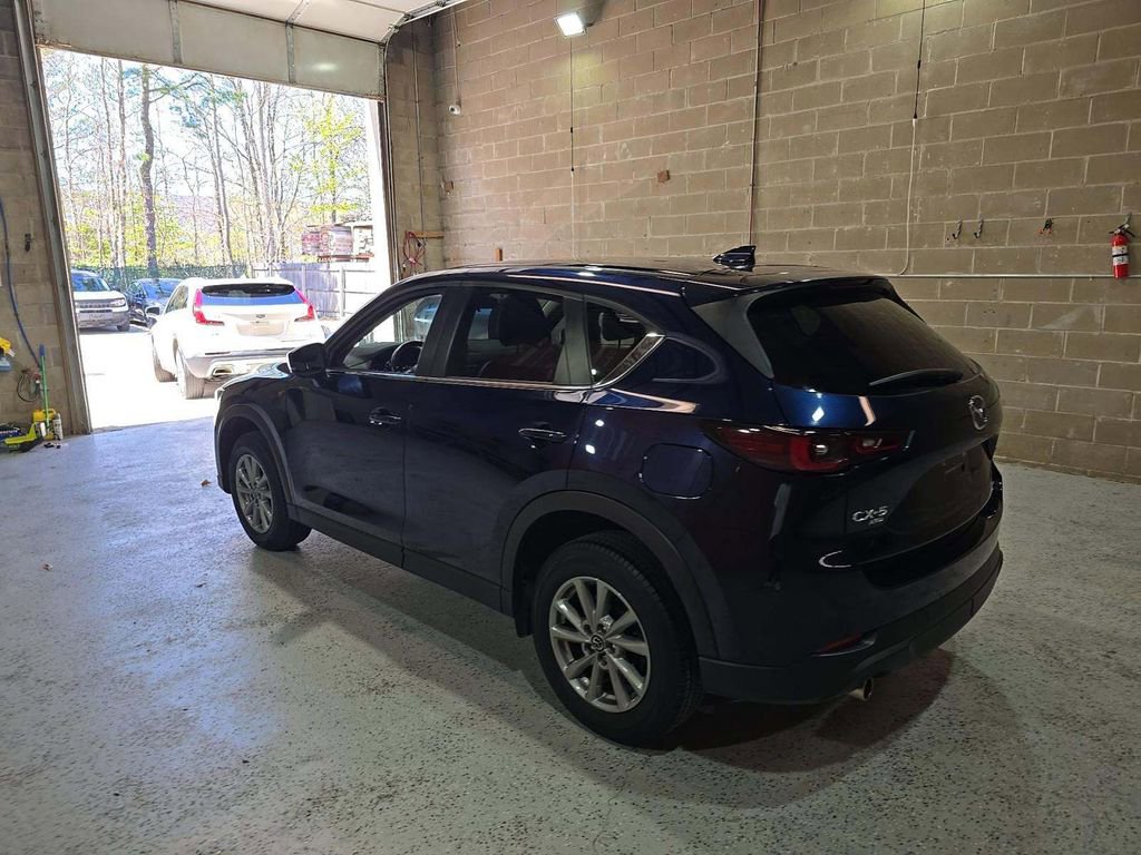 Used 2023 MAZDA CX-5 AWD 2.5 S w/ Select Package image 3