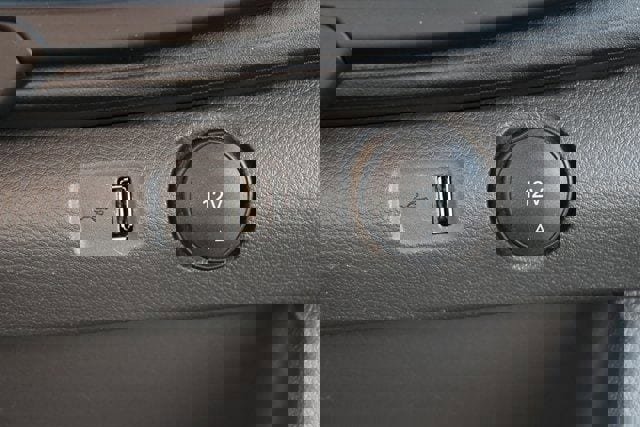 Used 2024 Ford Transit 250 Low Roof w/ Exterior Upgrade Package image 27