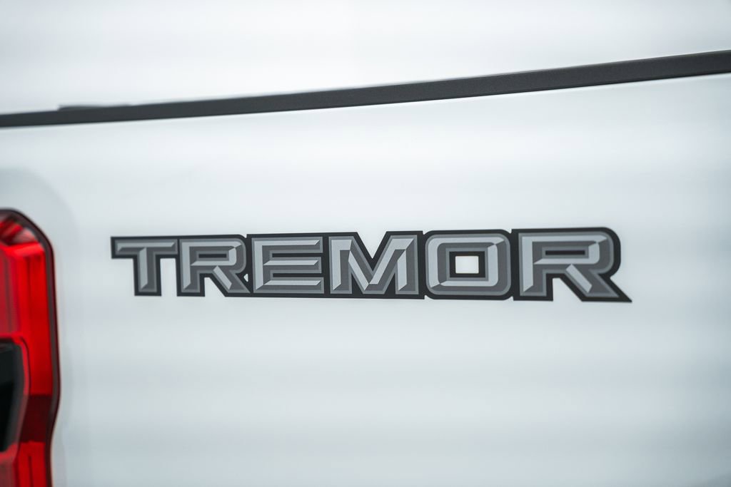 Used 2024 Ford F250 Lariat w/ Lariat Ultimate Package image 22