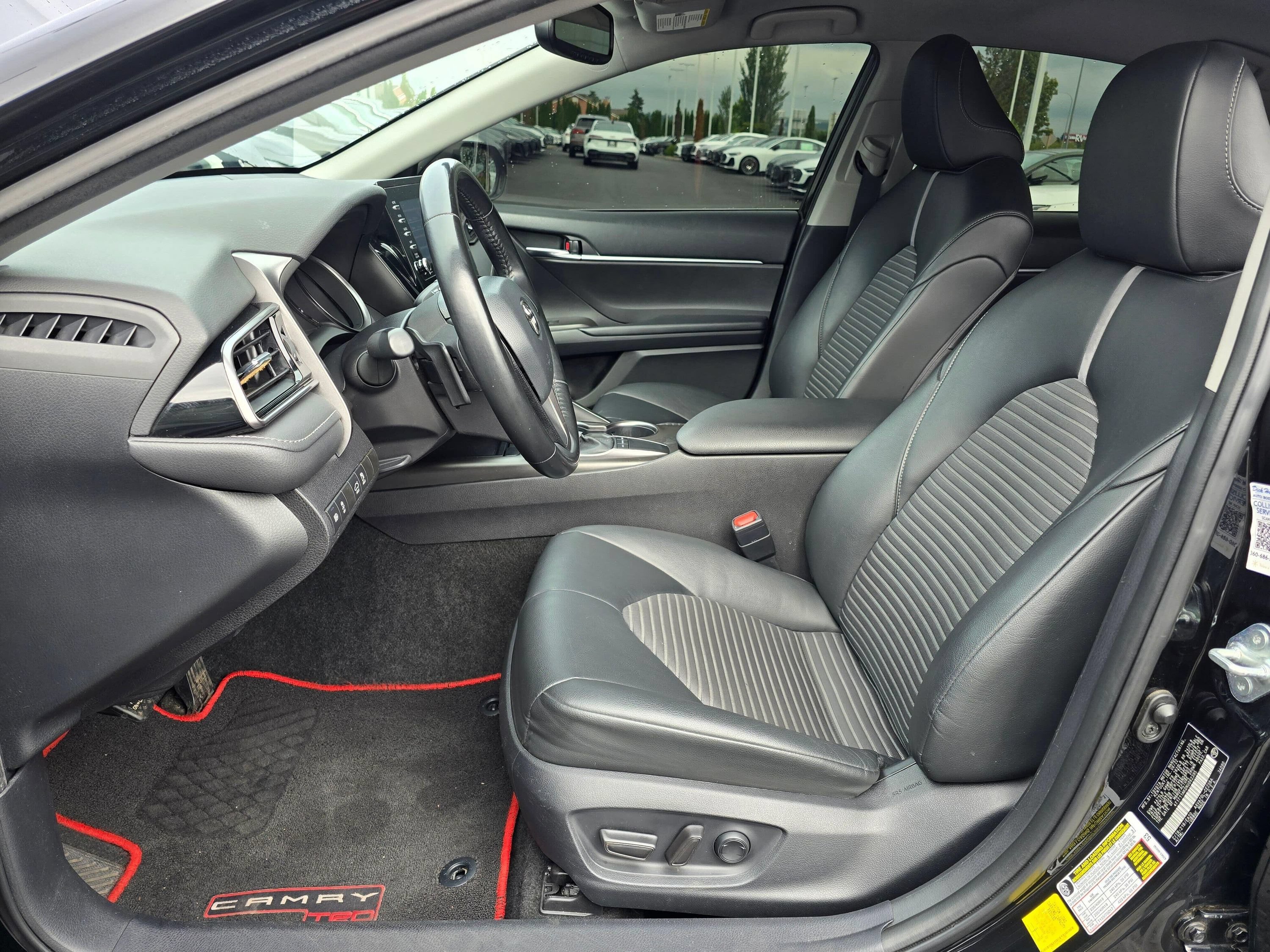 Used 2022 Toyota Camry SE w/ TRD Appearance Package (TMS) FWD image 12
