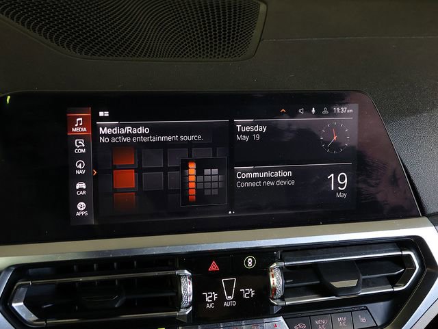 Used 2019 BMW 330i xDrive Sedan w/ Premium Package AWD/4WD image 18