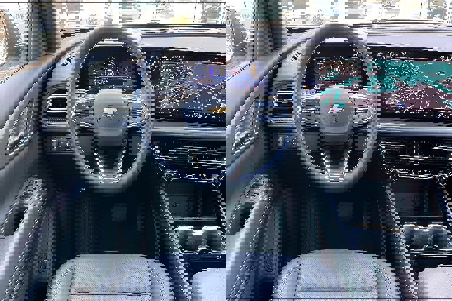 Certified 2025 Chevrolet Traverse LT image 6