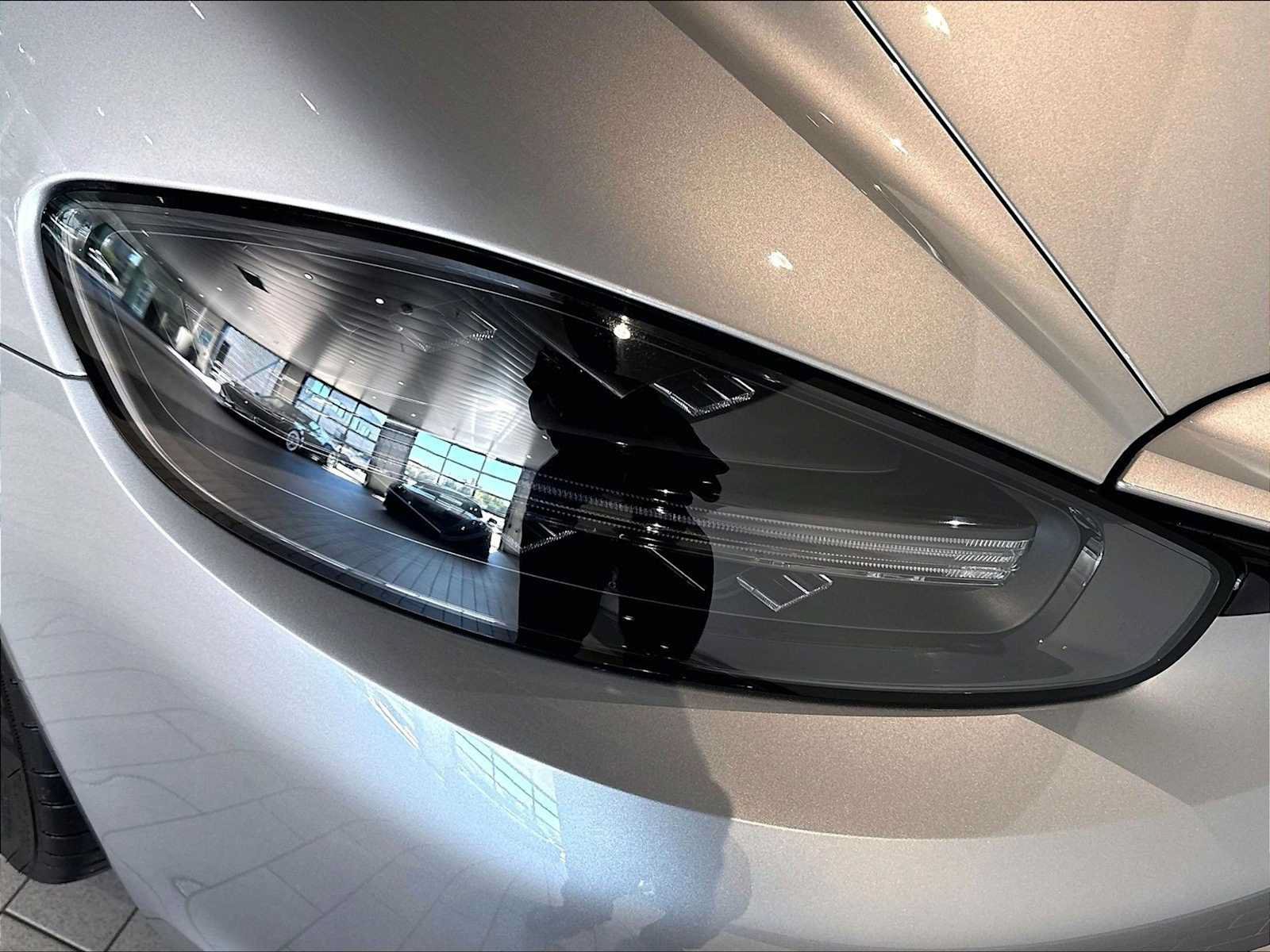 Used 2018 Porsche 718 Cayman GTS RWD image 32