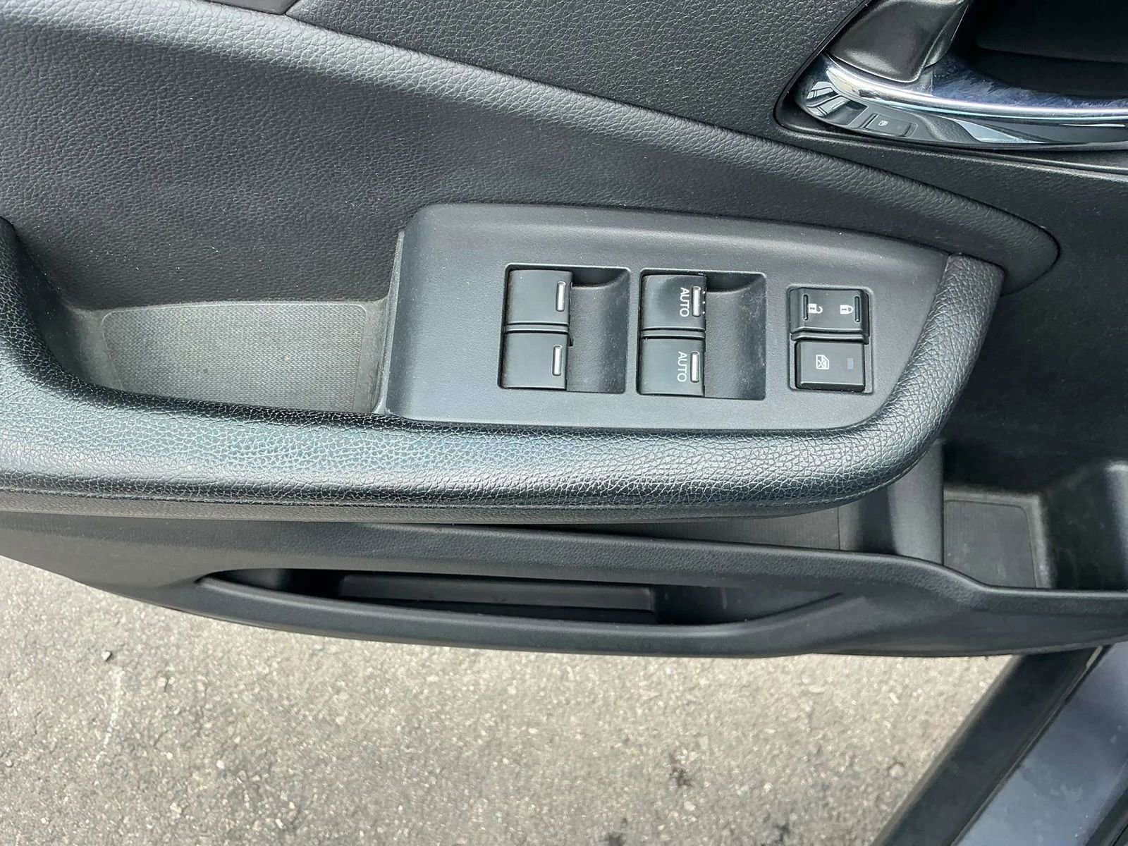 Used 2016 Honda Pilot EX-L image 19