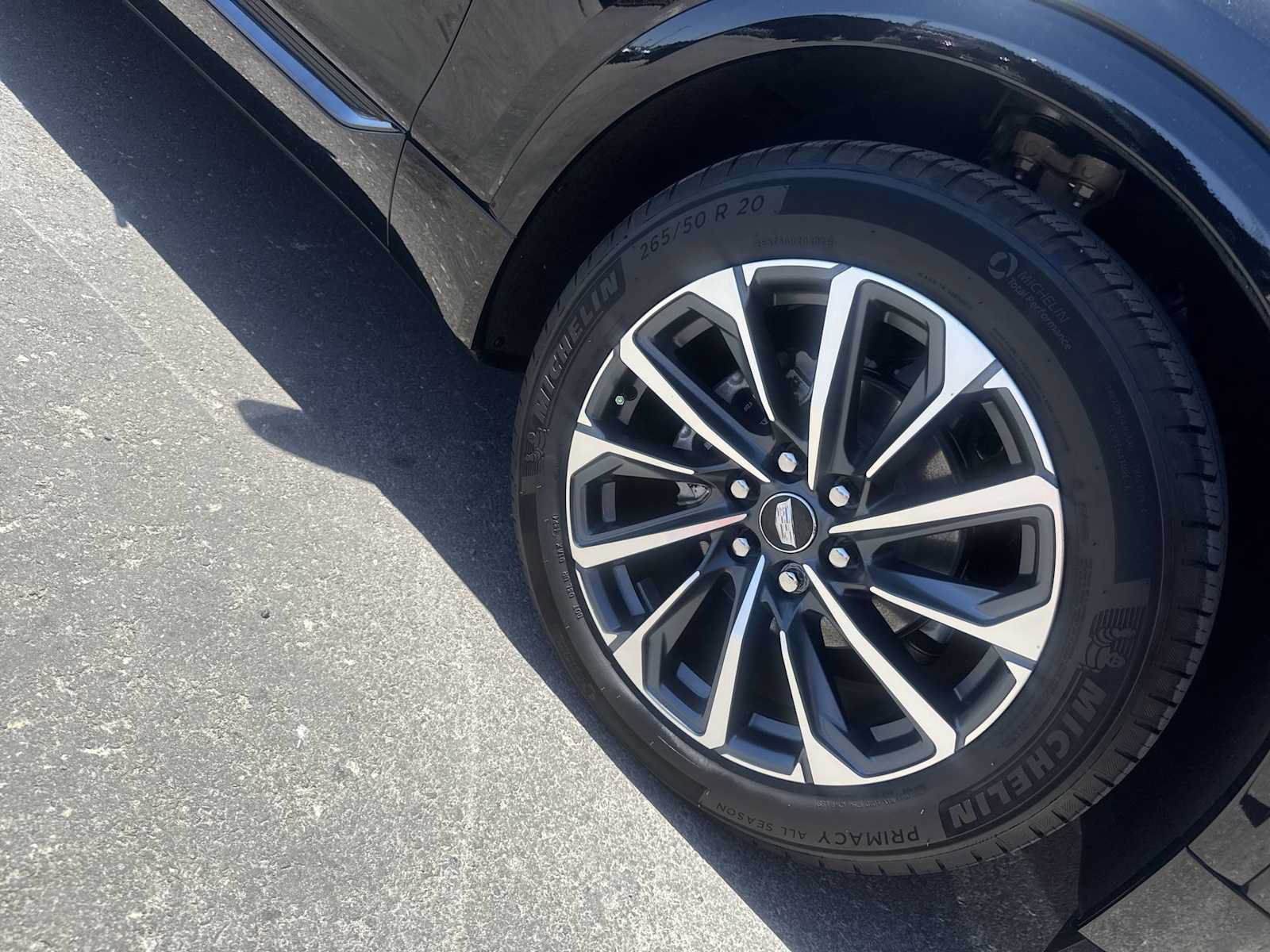 Used 2025 Cadillac Lyriq Sport w/ LPO, Floor Liner Package AWD/4WD image 12