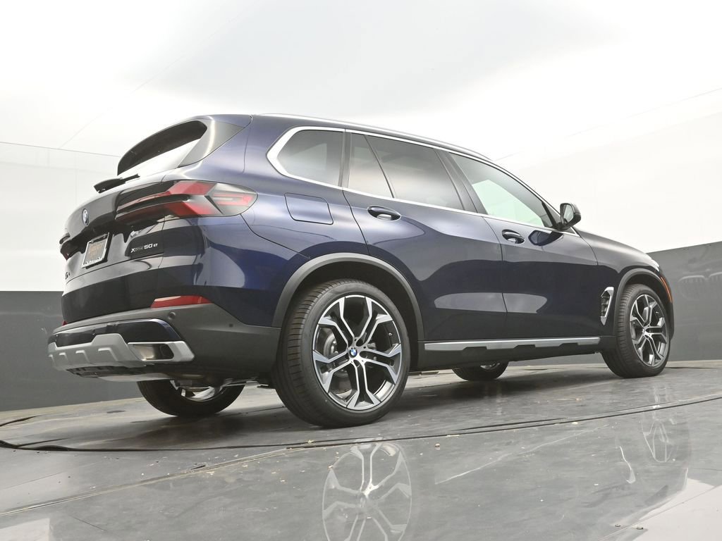 New 2026 BMW X5 xDrive50e AWD/4WD image 51