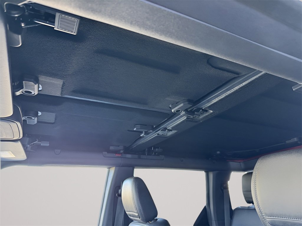Used 2023 Ford Bronco Black Diamond image 38