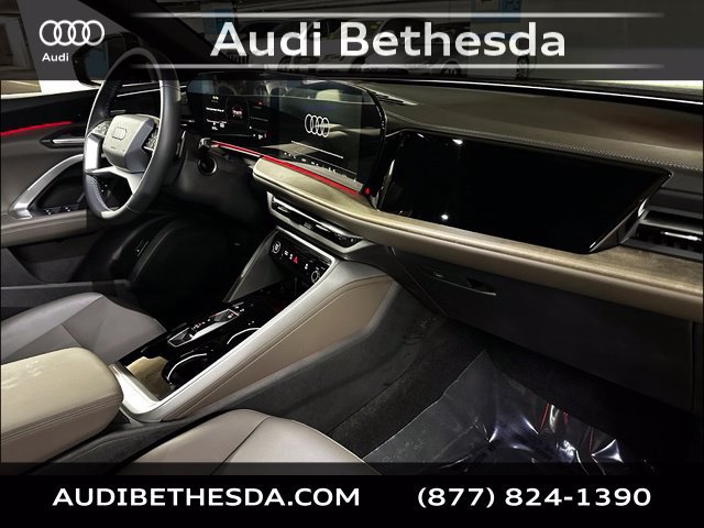 Certified 2025 Audi Q5 Premium Plus w/ Premium Plus AWD/4WD image 11