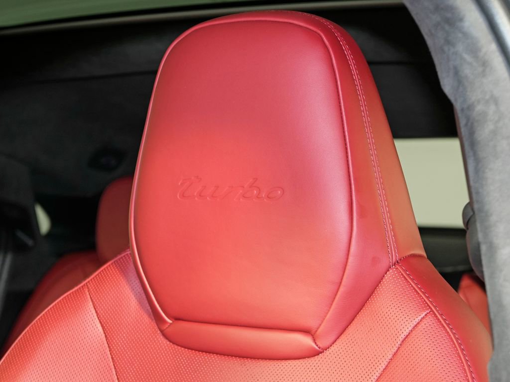 Certified 2023 Porsche Cayenne Turbo w/ Premium Package Plus (PI3) AWD/4WD image 22
