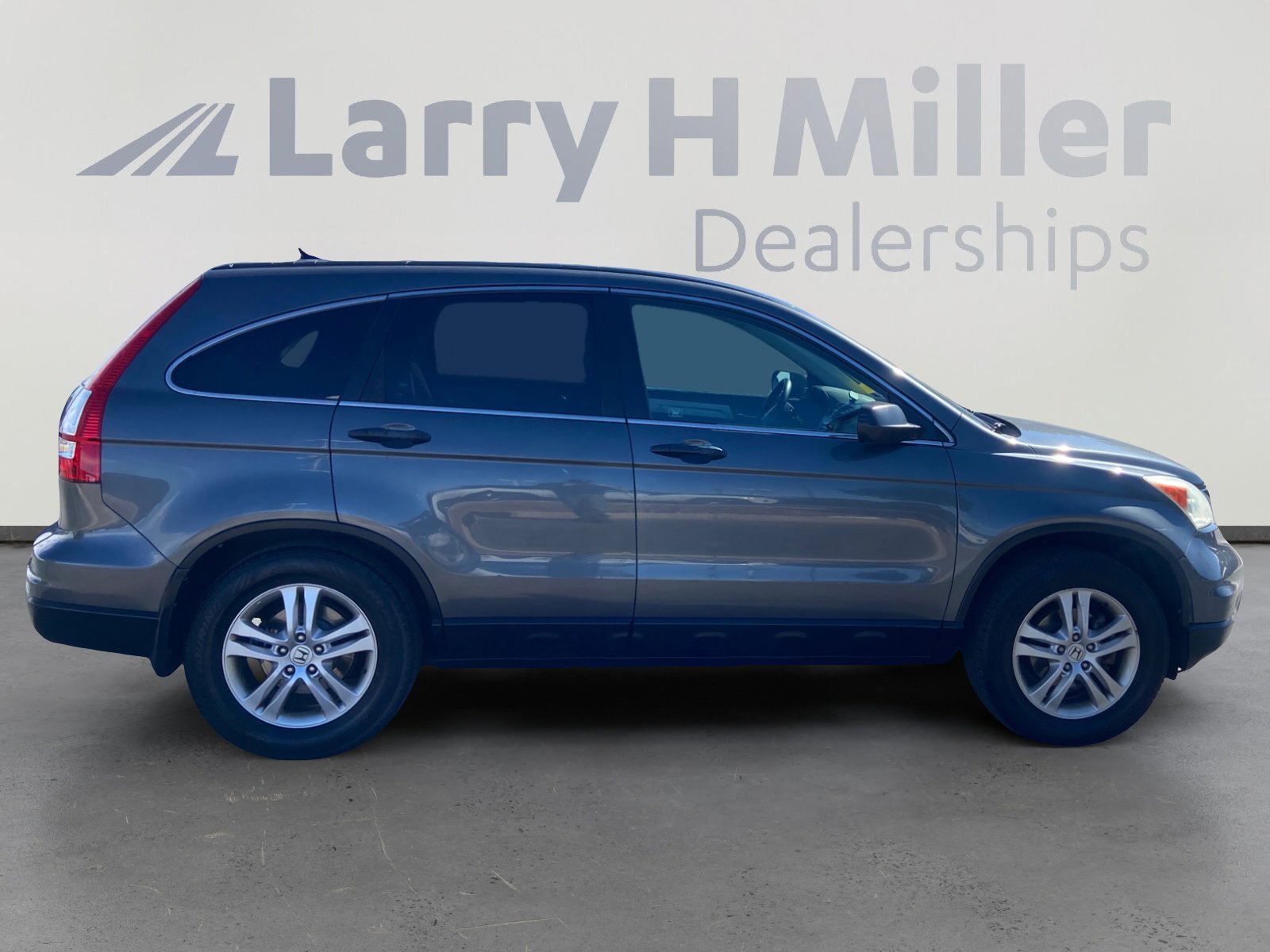 Used 2011 Honda CR-V EX image 6