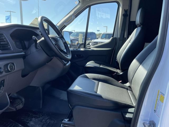 New 2026 Ford Transit 250 148 Medium Roof w/ Load Area Protection Package RWD image 8