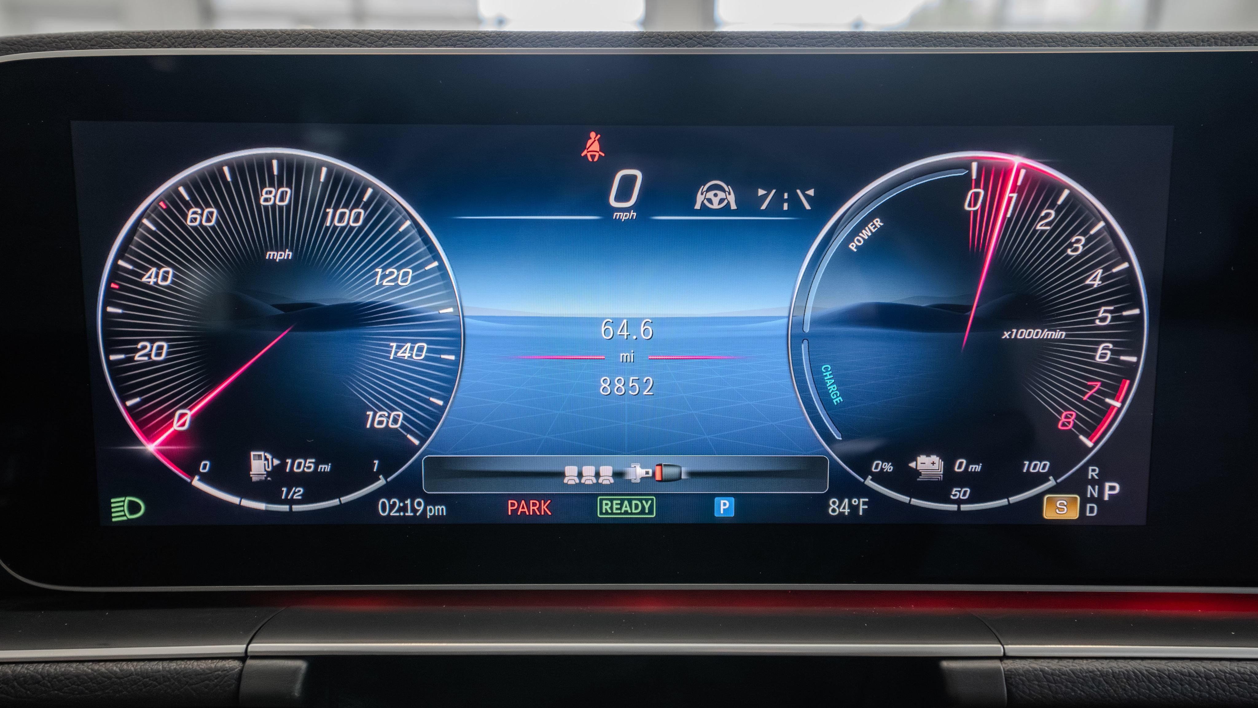 Certified 2025 Mercedes-Benz GLE 450e 4MATIC w/ Driver Assistance Package image 9