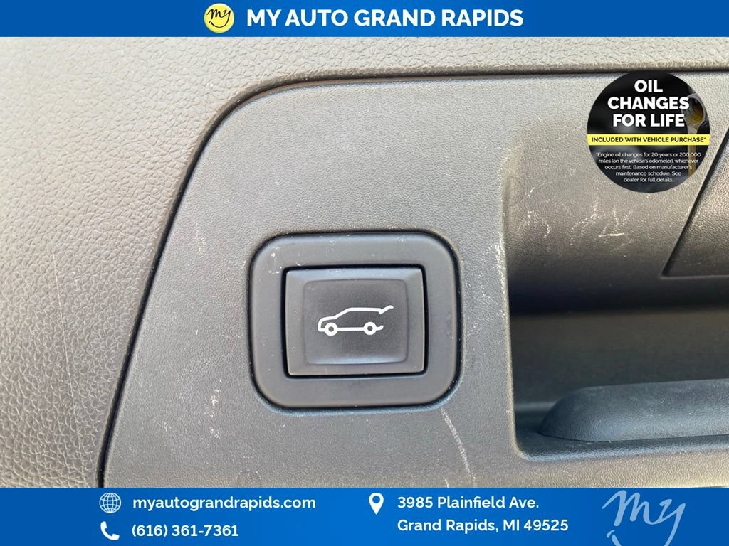 Used 2023 Buick Envision Essence w/ Sport Touring Package AWD/4WD image 13