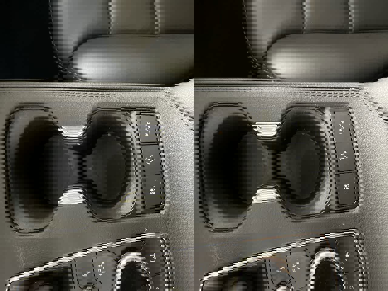 Used 2025 Cadillac XT4 Premium Luxury image 21