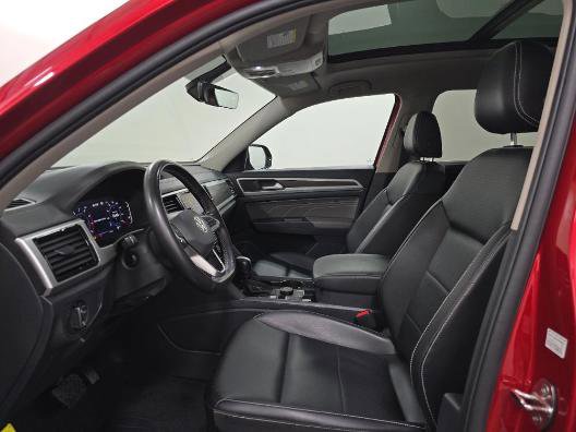 Used 2022 Volkswagen Atlas SE w/ Panoramic Sunroof Package AWD/4WD image 2