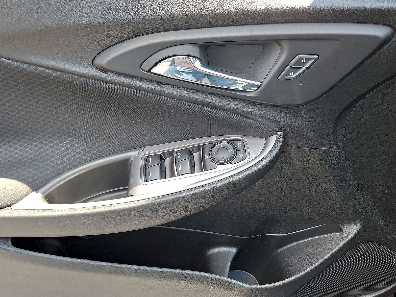 Used 2023 Chevrolet Malibu LT FWD image 10