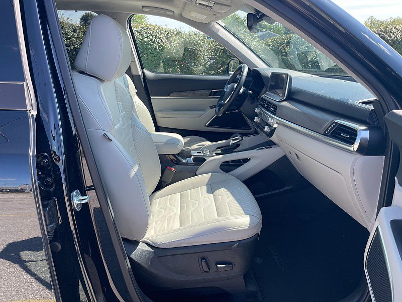 Used 2022 Kia Telluride SX w/ SX Prestige Package image 28
