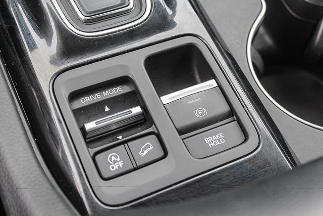 Used 2025 Honda Pilot EX-L image 34