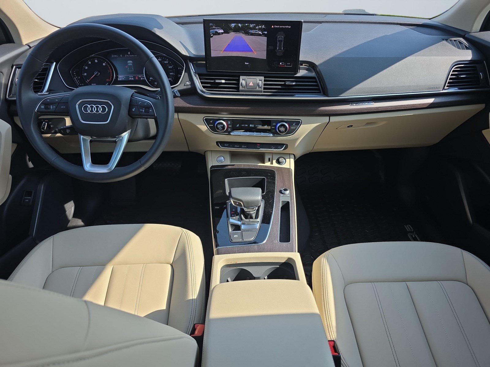 Used 2024 Audi Q5 2.0T Premium AWD/4WD image 12