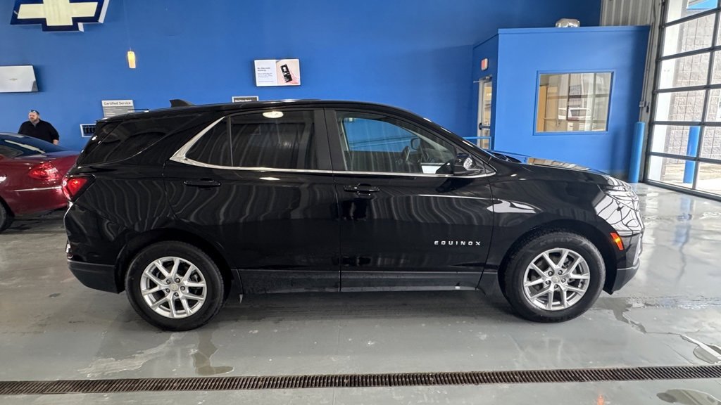 Used 2023 Chevrolet Equinox LT image 8