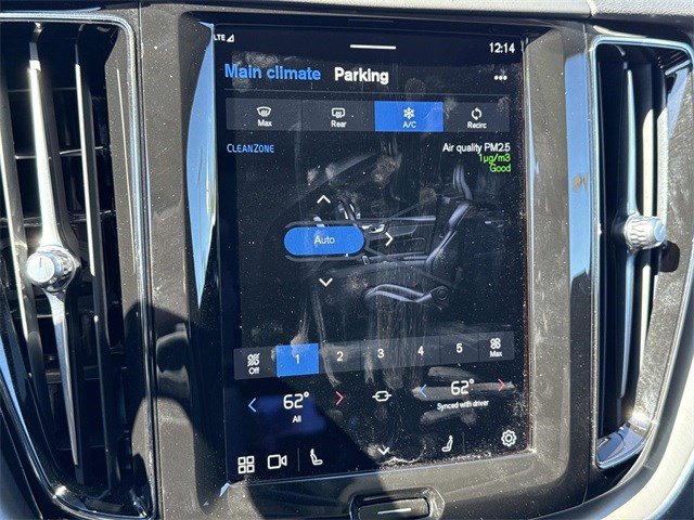 Used 2022 Volvo XC60 T8 Inscription Expression image 22