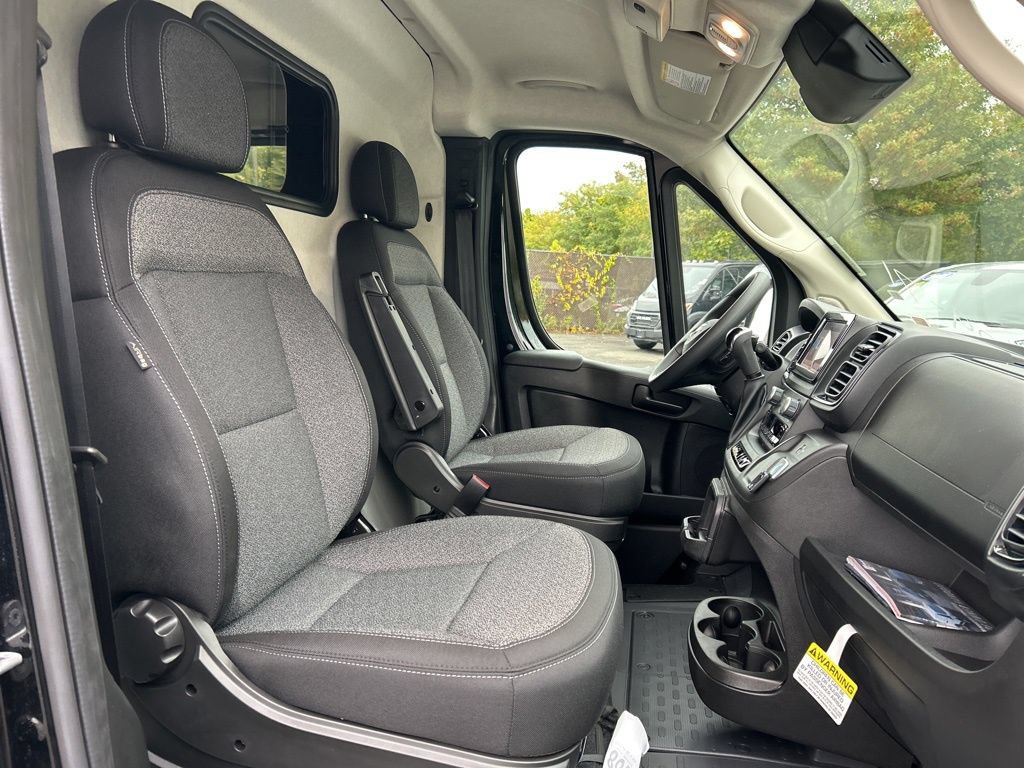 New 2026 RAM ProMaster 2500 w/ Convenience Group FWD image 36