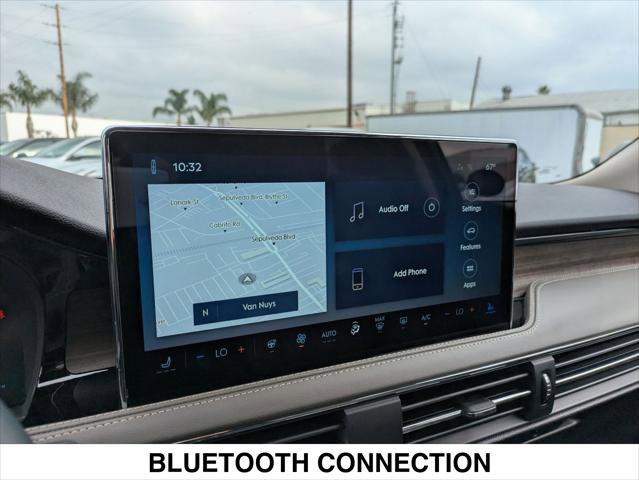 New 2025 Lincoln Corsair Reserve w/ Rear Removable Package Tray image 8