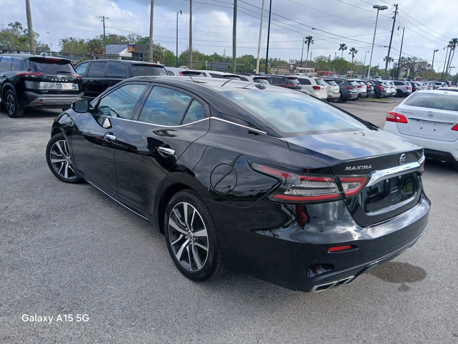 Used 2019 Nissan Maxima 3.5 SV w/ Floor Mat Group FWD image 5