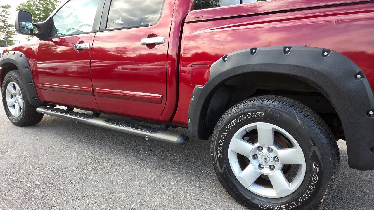 Used 2004 Nissan Titan SE w/ (Bed) Utility Bed Pkg AWD/4WD image 8