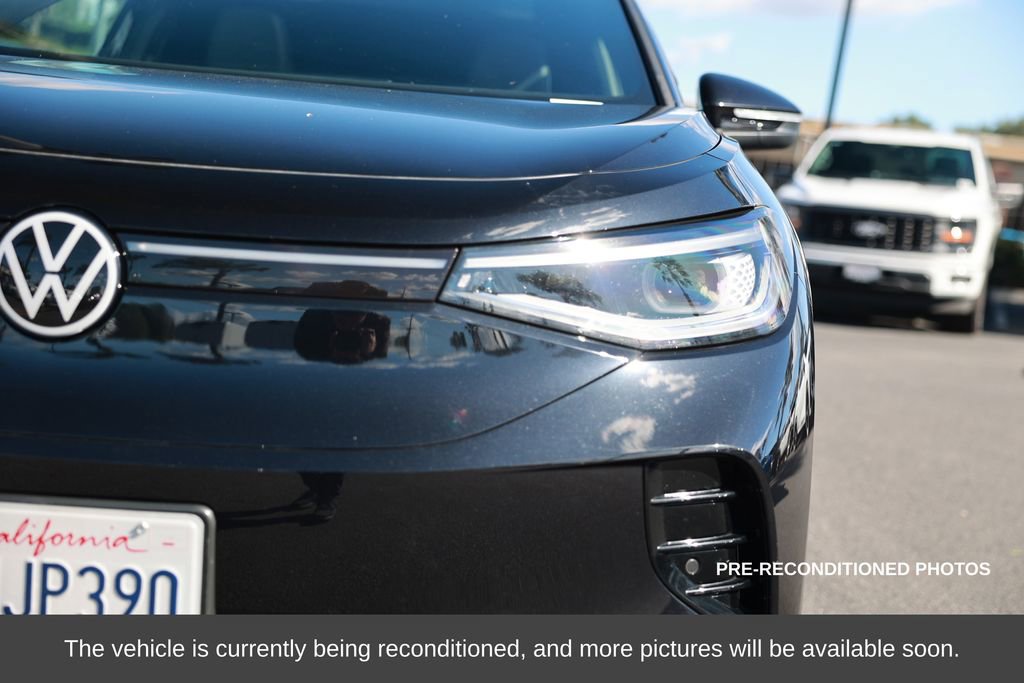 Used 2023 Volkswagen ID.4 S image 5