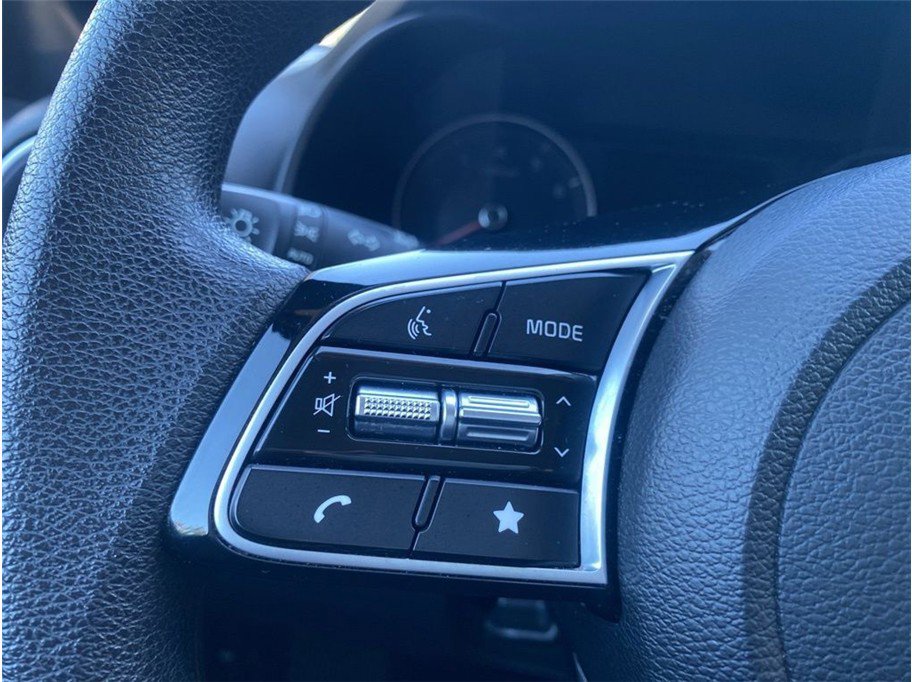 Used 2024 Kia Forte LXS image 17