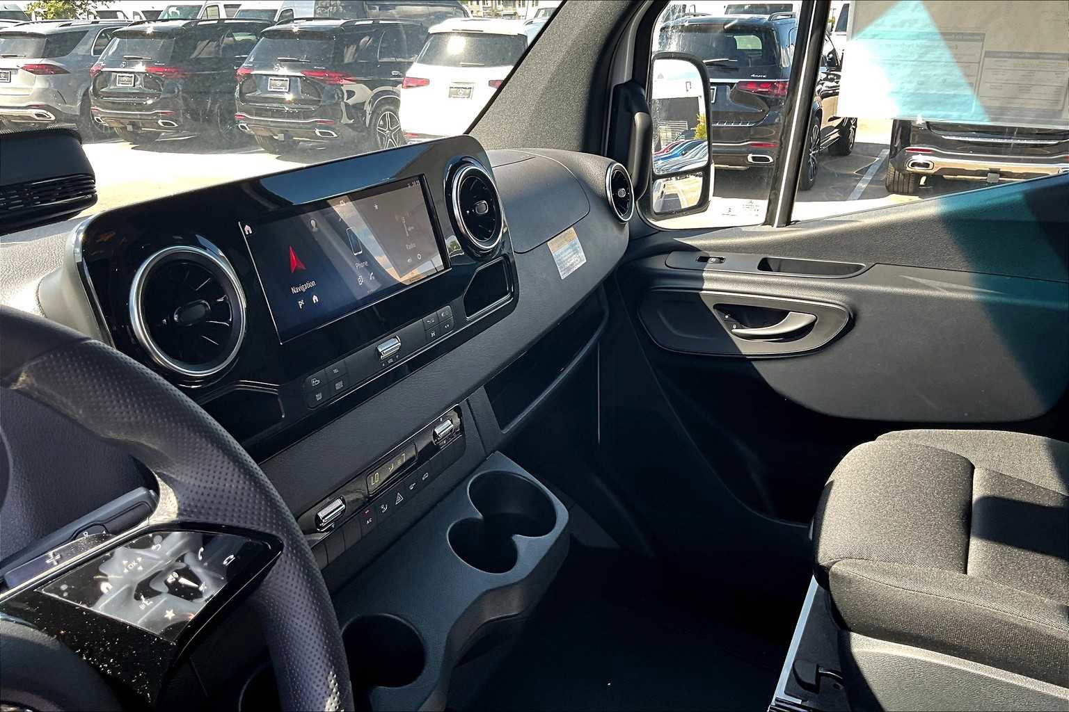 New 2025 Mercedes-Benz Sprinter 2500 image 7