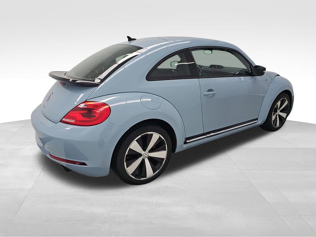 Used 2014 Volkswagen Beetle R-Line FWD image 4