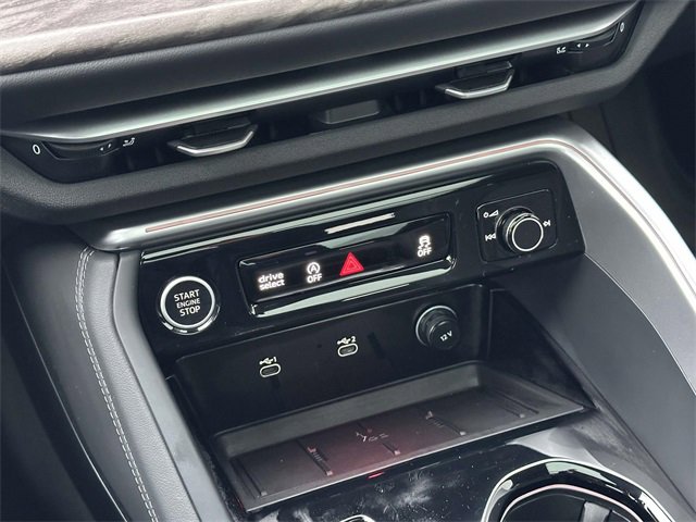 Certified 2025 Audi Q5 Premium w/ Convenience Package image 30