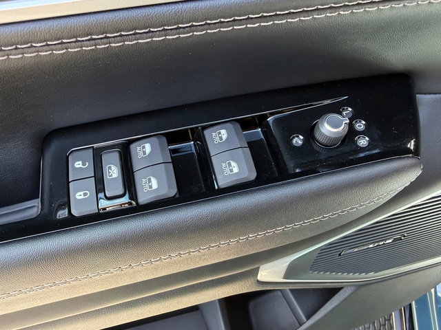 New 2026 Jeep Grand Wagoneer 4WD image 14