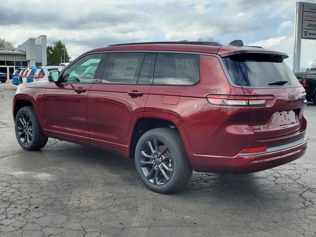 New 2026 Jeep Grand Cherokee L Limited AWD/4WD image 4