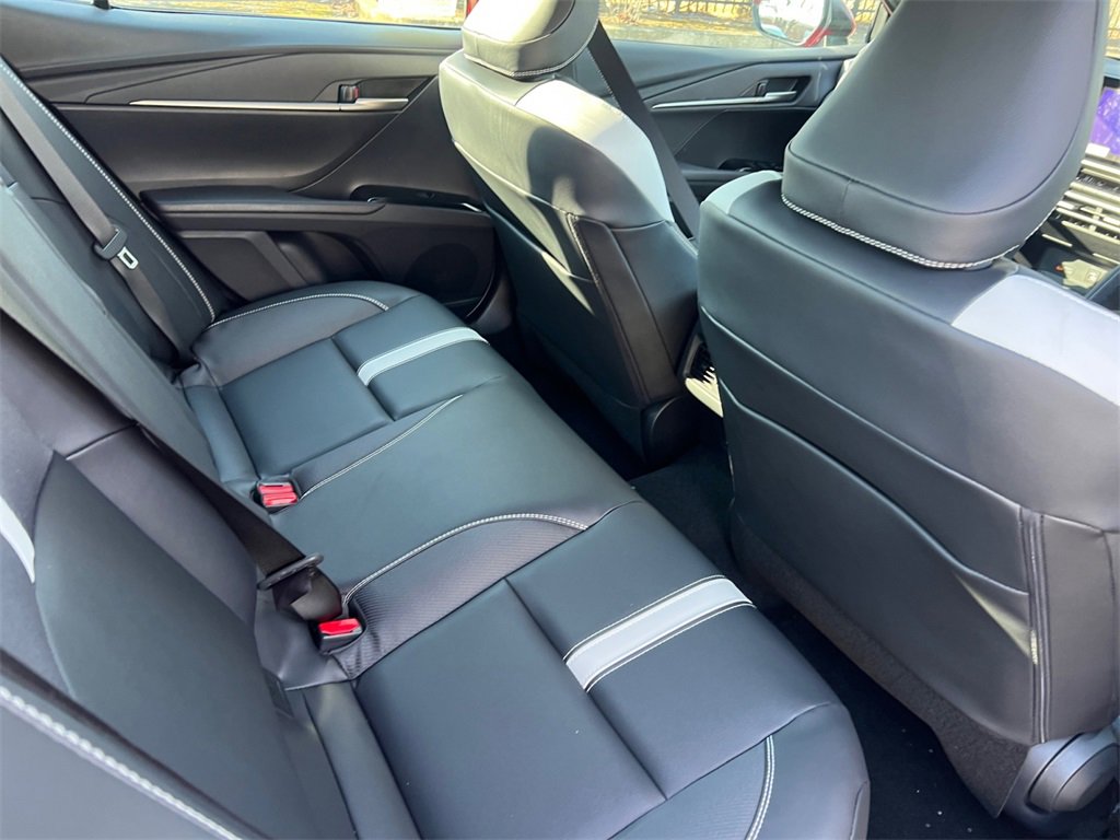 New 2026 Toyota Camry SE image 19