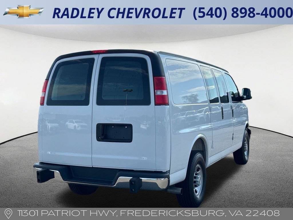 Certified 2025 Chevrolet Express 2500 w/ Driver Convenience Package RWD image 15