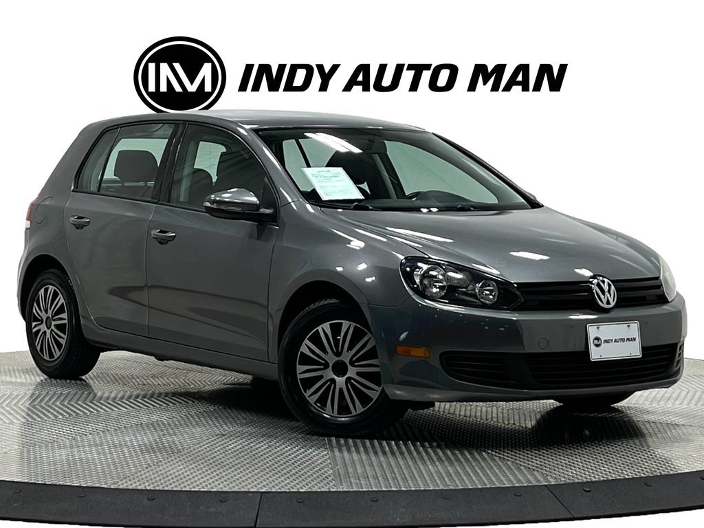 Used 2013 Volkswagen Golf 4-Door FWD image 2
