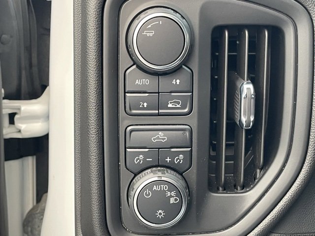 Certified 2024 Chevrolet Silverado 1500 Custom w/ Rally Edition image 4