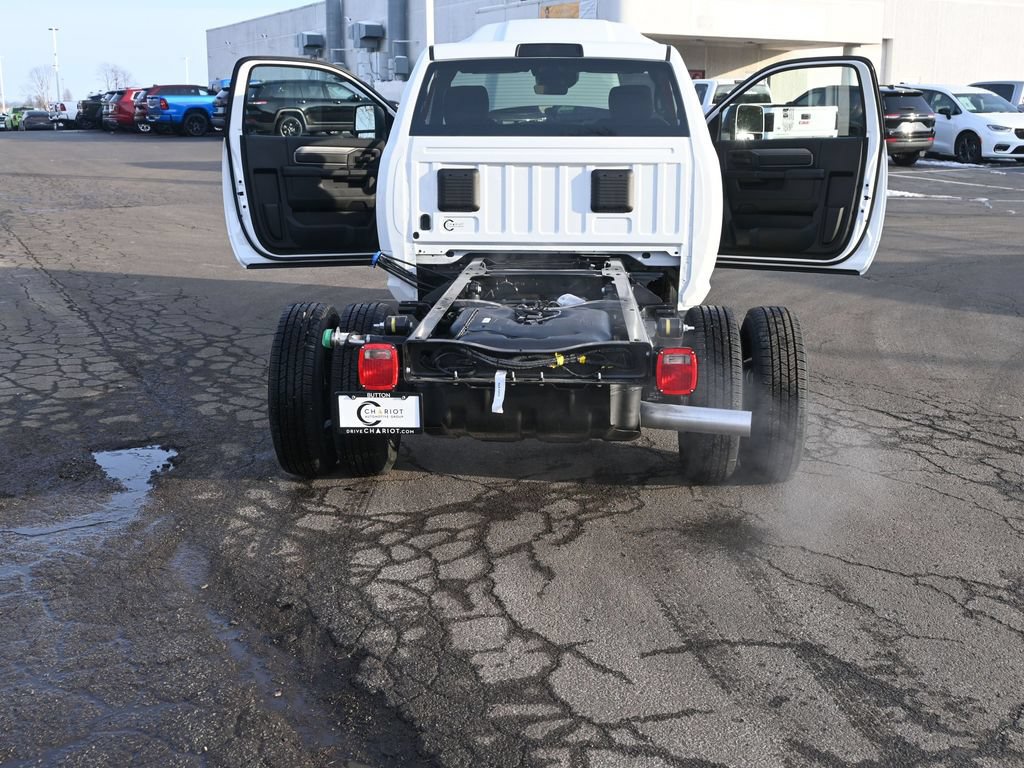 New 2026 RAM 3500 Tradesman AWD/4WD image 12