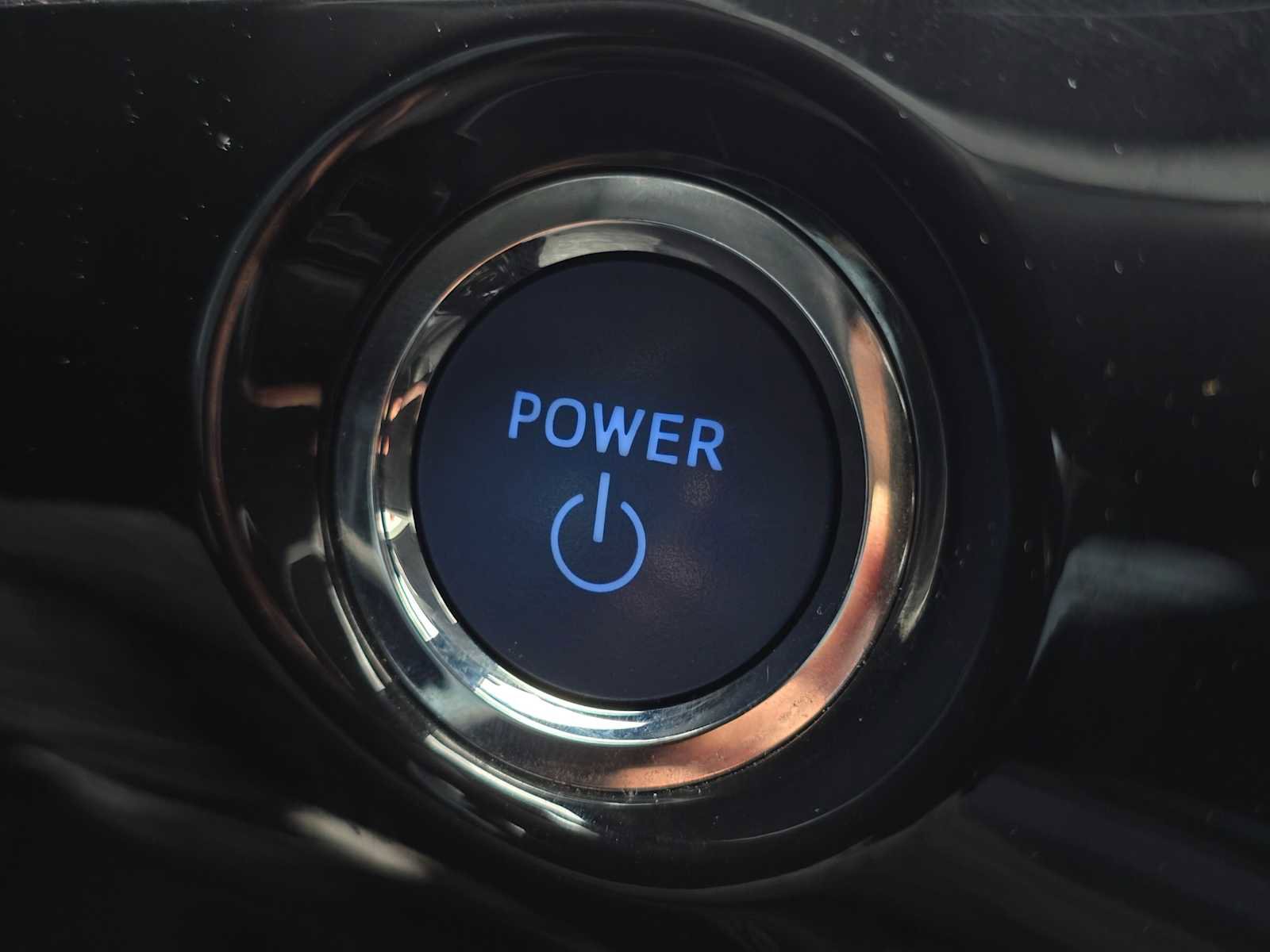 Used 2021 Toyota Prius Prime XLE image 39